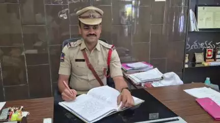 సిరిసిల్ల: ఎల్లారెడ్డిపేట మండలం అల్మాస్ పూర్ గ్రామానికి చెందిన బాల్రెడ్డి అనే వ్యక్తి కిందపడి మృతి