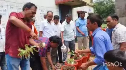हंटरगंज: उरैली पंचायत में आयुष्मान कार्ड को लेकर विशेष शिविर का आयोजन किया गया, कई पदाधिकारी रहे मौजूद