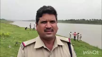 धार: ग्राम लुन्हेरा खुर्द में मिला अज्ञात व्यक्ति का शव, पुलिस ने शुरू की जांच; ASI मानसिंह मोरे ने दी जानकारी