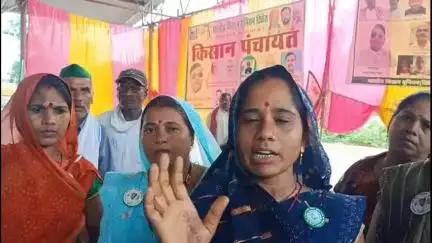 उचेहरा: जेई बिहटा ने महिलाओं व किसानों से किया अभद्र व्यवहार, महिलाओं के साथ किसानों ने खोला मोर्चा