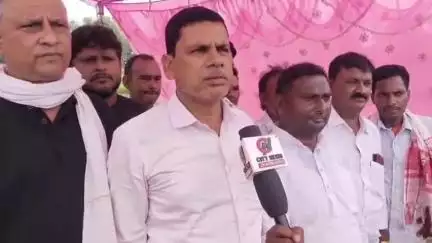सतबरवा: मनिका विधायक रामचंद्र सिंह ने दो आंगनबाड़ी केंद्र भवन निर्माण का ऑनलाइन शिलान्यास किया