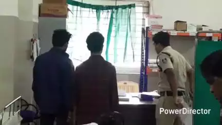 उमरेठ: पुलिस ने कांबिंग गश्त में फरार वारंटी को पकड़ा, अपराधियों की धरपकड़ की