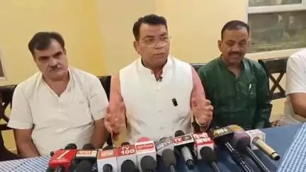 रुद्रपुर: रुद्रपुर के डीडी चौक व इंद्रा चौक पर लगेंगे त्रिशूल व डमरू, सीएम ने दी स्वीकृति, जानकारी विधायक शिव अरोरा ने दी