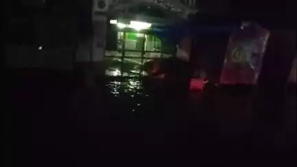 औरंगाबाद: बारिश ने औरंगाबाद शहर की सूरत बिगाड़ी, वार्ड दस के कई घरों में घुसा बारिश का पानी