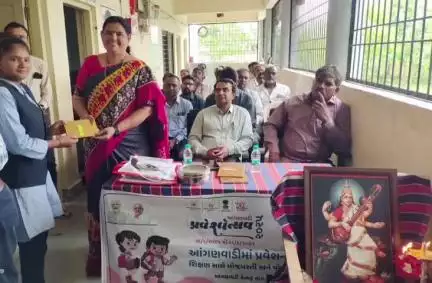 ભેસાણ: ભેંસાણ તાલુકાના વિશળ હડમતિયા, પાટલા અને પસવાડા ખાતે આંગણવાડી પ્રવેશોત્સવ કાર્યક્રમ યોજાયો