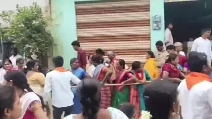 గిద్దలూరు: కంభం పట్టణంలో ఘనంగా జగన్నాథ స్వామి శోభాయాత్ర, భారీగా తరలి వచ్చిన భక్తులు, ప్రత్యేక బందోబస్తు ఏర్పాటు చేసిన పోలీసులు