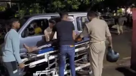 फिरोज़ाबाद: गांव विलेहना में पत्नी ने पति को मोबाइल चेक करने पर बेलन से पीट-पीटकर अधमारा