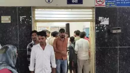कैलारस: आंतरी नट कॉलोनी में 6 साल की बच्ची को बिजली का करंट लगने से मौत, मर्ग कायम
