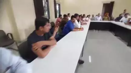मंदसौर: पशुपतिनाथ मंदिर से सावन के चौथे सोमवार, 4 अगस्त को शाही सवारी निकलेगी, हजारों लोग होंगे शामिल, हुई बैठक