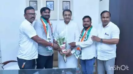 पवनी: पवनी तालुक्यातील नागरिकांचा खासदार प्रफुल्ल पटेल यांच्या हस्ते राष्ट्रवादी काँग्रेस पक्षात पक्षप्रवेश