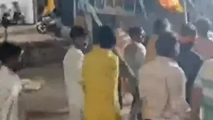 राजगढ़: ब्यावरा से खुजनेर के खाटू श्याम मंदिर तक बाबा खाटू श्याम निशान पद यात्रा रवाना