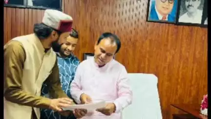 पौड़ी: राहु मंदिर पैठाणी में राहु इंद्रेश्वर महोत्सव का होगा आयोजन, क्षेत्रवासियों ने कैबिनेट मंत्री से की मुलाकात