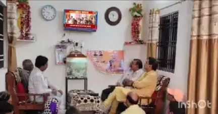 लातूर: मोदीच्या मन की बात कार्यक्रमात लातूर भाजपच्या सर्वच पदाधिकारी कार्यकर्त्यांनी घेतला सहभाग, भाजप शहरजिल्हाध्यक्ष कव्हेकर
