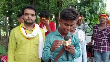 देवरिया के छोटे से गांव में लगा लोकजन सोशलिस्ट पार्टी के #जिलाध्यक्ष हरीशचंद्र विश्वकर्मा के नेतृत्व....?