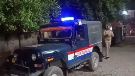 एटा: अलीगंज रोड गोला कुआं कंसुरी के बीच अज्ञात वाहन की टक्कर से 25 वर्षीय बाइक सवार युवक की हुई दर्दनाक मौत