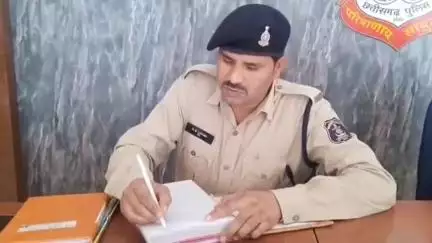 हरेठी के प्राथमिक शाला के पास जुआ खेलते 4 जुआरी गिरफ्तार, सक्ती पुलिस ने की कार्रवाई
