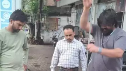 मंदसौर: BPL चौराहे के पास खाद्य विभाग ने की पेट्रोल पंप पर जांच, रतलाम में CM के काफिले की 19 गाड़ियां खराब