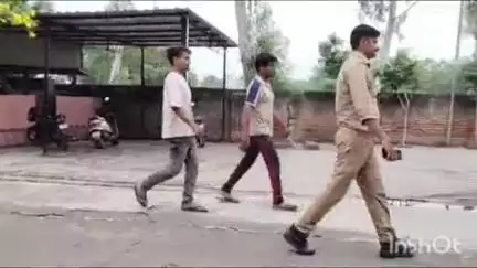 कोल: क्वार्सी में युवती की संदिग्ध हालत में हुई मौत, शव घर में पड़ा देखकर परिजनों के उड़े होश, पुलिस ने कराया पोस्टमार्टम