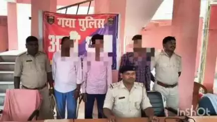 अतरी: अतरी थाना क्षेत्र से पुलिस ने एससी/एसटी मामले के तीन आरोपियों को गिरफ्तार कर जेल भेजा