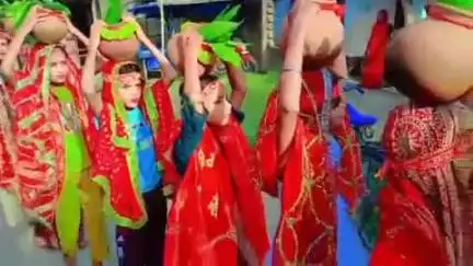 भगवानपुर: सराय के अनवरपुर में मंदिर स्थापना को लेकर निकली कलश यात्रा, 101 कन्याओं ने लिया भाग
