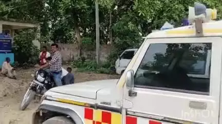 निघासन: करदहिया गांव में 3 वर्षीय मासूम बच्चे ने फंदे से झूलता देखा मां का शव, पुलिस को दी गई सूचना