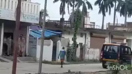 बलरामपुर: गुप्ता लॉज में पुलिस ने की छापेमारी, वीडियो हुआ वायरल