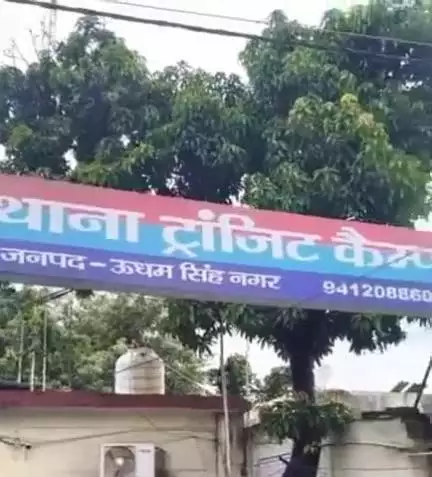 रुद्रपुर: ट्रांजिट कैंप थाना क्षेत्र में भाजपा पार्षद की ज्वेलर्स दुकान से बाइक सवार 2 व्यक्ति सोने की चेन लेकर हुए फरार