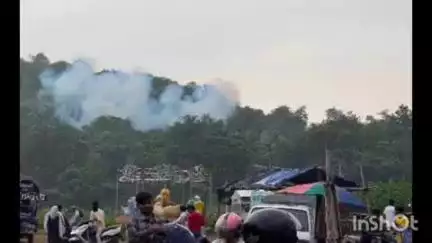 पतरातू: पतरातु: तालाटांड़ पंचायत के कटुआ कोचा जंगल में वज्रपात, कोई हताहत नहीं