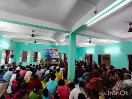 ধনিয়াখালি: ধনিয়াখালি ১ তৃণমূল কংগ্রেসের উদ্যোগে ধনিয়াখালির 'বিপাশা লজ' নামে এক ভবনে সাংগঠনিক বৈঠক করলো তৃণমূল