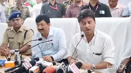 गुना नगर: गुना: एसपी ने नशा, जुआ, सट्टा व मानव तस्करी के विरुद्ध की कड़ी कार्यवाही, केंद्रीय मंत्री सिंधिया ने सराहा