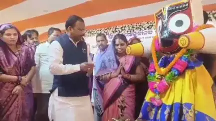 ପୋଲସରା: କୋଣାର୍କ କଲ୍ୟାଣ ମଣ୍ଡପ ଠାରେ ପୋଲସରା ଏନଏସିର ୩୯ଟି କାର୍ଯ୍ୟର ଶିଳାନ୍ୟାସ ଓ ବିଭିନ୍ନ ଯୋଜନାର ସହାୟତା ପ୍ରଦାନ, ଯୋଗଦେଲେ ମନ୍ତ୍ରୀ