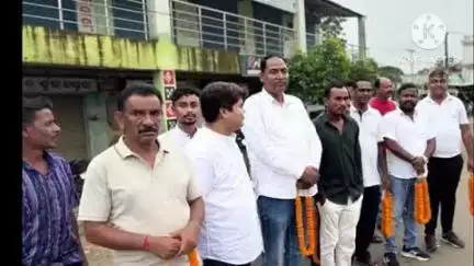 ଜୁନାଗଡ: ଜୁନାଗଡ଼ ଠାରେ ପିସିସି ସଭାପତି ଓ ପ୍ରଦେଶ କଂଗ୍ରେସ ପ୍ରଭାରୀଙ୍କୁ ସ୍ୱାଗତ ସମ୍ବର୍ଦ୍ଧନା
