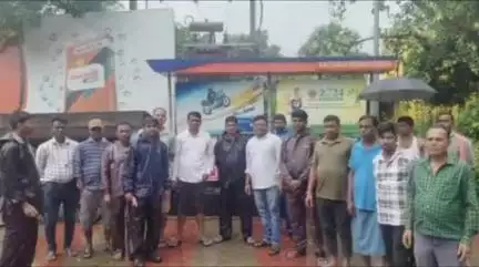 बोराम: भारी बारिश के बीच लावा में 100 केवी का ट्रांसफॉर्मर हुआ खराब