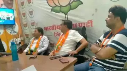 चूरू: चुरु में बीजेपी कार्यकर्ताओं और पदाधिकारियों में प्रधानमंत्री नरेंद्र मोदी जी के मन की बात कार्यक्रम को लेकर दिखा उत्साह