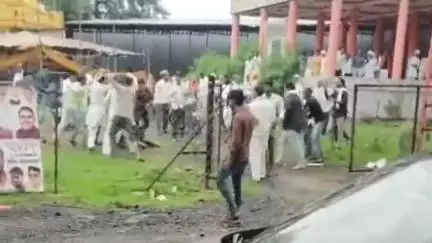 ब्यावरा: ब्यावरा सिटी: परशुराम मंदिर में पति-पत्नी के विवाद में दो पक्ष भिड़े, आठ घायल