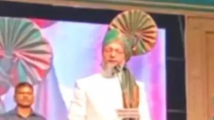 परभणी: ऑल इंडिया मजलीस ए इत्तेहादूल मुस्लिमीन पक्षाचे राष्ट्रीय अध्यक्ष खासदार असदुद्दीन ओवैसी यांची दर्गा रोड येथे जाहीर सभा