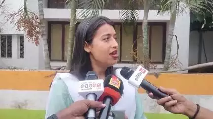 ଭୁବନେଶ୍ବର ମ୍ୟୁନିସିପାଲଟି କର୍ପୋରେସନ: ରଥଯାତ୍ରା ଅବ୍ୟବସ୍ଥା ନେଇ କଂଗ୍ରେସ ଭବନରେ ନିଜ ପ୍ରତିକ୍ରିୟାରେ ବର୍ଷିଲେ କଂଗ୍ରେସ ନେତ୍ରୀ ତଥା ମୁଖପାତ୍ର ଜୟଶ୍ରୀ ପାତ୍ର