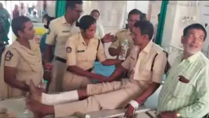 కలికిరి లో వాహన తనిఖీలు చేస్తున్న పోలీసుల పైకి బైక్ తో దూసుకెళ్లిన మైనర్, హోంగార్డుకు తీవ్ర గాయాలు