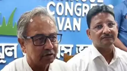 বোলপুর-শ্রীনিকেতন: বীরভূম জেলা কমিটির বৈঠকের পর সাংবাদিকদের মুখোমুখি হয়ে আশীষ বন্দ্যোপাধ্যায় বললেন  বৈঠকের মূল কারণ হলো আগামী ২১ শে জুলাই