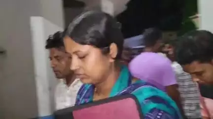 সিউড়ি ১: তৃণমূল কর্মীদের নামে সিউড়ি থানাতে অভিযোগ দায়ের করল তৃণমূলের পঞ্চায়েত সমিতির সভাপতি রুপা সাহা