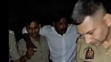 मथुरा: जैत पुलिस के साथ बलात्कार के आरोपी की हुई मुठभेड़, बदमाश के टांग में लगी गोली