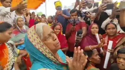 Bihar:- आपके खोए बेटे को ढूंढने का प्रयास करेंगे, घबराइए मत #jansuraaj #jansuraajpadyatra #prashantkishor
