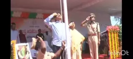 ఖిల్లా వరంగల్ లో తెలంగాణ రాష్ట్ర అవతరణ దినోత్సవం పాల్గొన్న రాష్ట్ర మంత్రి పొంగులేటి శ్రీనివాస్ రెడ్డి