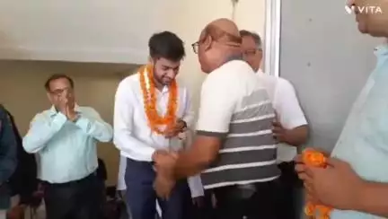 जींद: जींद के आकाश गोयल बने आईपीएस, सामाजिक संस्थाओं और लोगों ने किया भव्य स्वागत