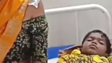 छिंदवाड़ा नगर: छिंदवाड़ा में रेक पॉइंट के पास बड़ा हादसा, ट्रैक्टर से निकली रॉड से बाइक सवार तीन लोग गंभीर घायल