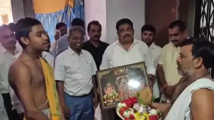 రాష్ట్ర ఇరిగేషన్ కార్పొరేషన్ చైర్మన్ గా బాధ్యతలు స్వీకరించిన మండపేట జనసేన ఇంచార్జ్ వేగుళ్ల లీలా కృష్ణ