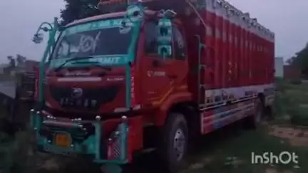 इगलास: कैंटर में रखी 30 भैंस इगलास के मुख्य चौराहे पर पुलिस ने पकड़ी, मुकदमा दर्ज