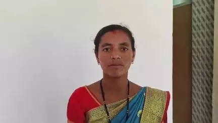 କୋରାପୁଟ ସହର: କୋରାପୁଟ ବ୍ଳକ୍ ବଗେଇପଦର ଗ୍ରାମରେ ରାସ୍ତା ନିର୍ମାଣ ପାଇଁ କୋରାପୁଟ ଜିଲ୍ଲାପାଳଙ୍କ ଦ୍ବାରସ୍ଥ ହେଲେ ୱାର୍ଡ଼ ସଭ୍ୟ