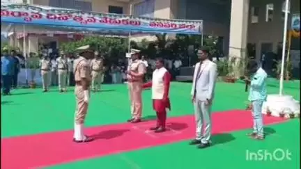 వనపర్తి: వనపర్తి కలెక్టరేట్లో ఘనంగా తెలంగాణ ఆవిర్భావ దినోత్సవం వేడుకలు