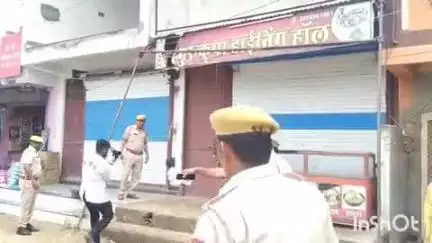 गढ़ी: गढ़ी - परतापुर के बीच स्थित होटल पर नेपाली युवक पर धारदार हथियार से हमला, हालत नाजुक, भारी पुलिस बल तैनात